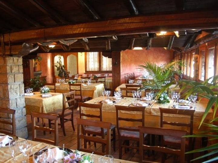 Sala Gialla - Capodanno in caratteristico Ristorante Brianzolo Sala Gialla - Capodanno Ristorante Tetto Brianzolo